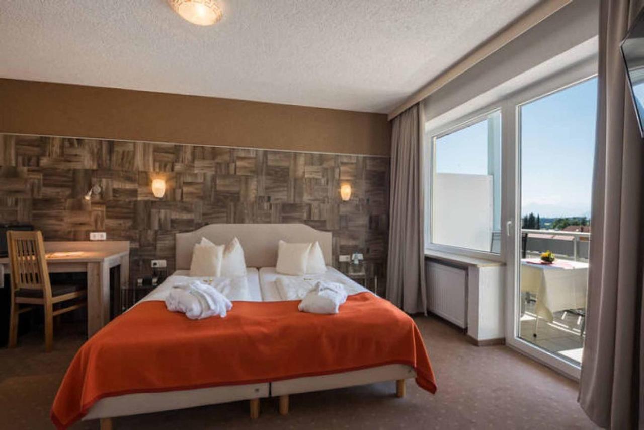 Naturhotel Am Sonnenhang Ой-Мителберг Екстериор снимка